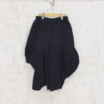 <span class="title">COMME des GARCONS / 変形パンツ / 買取11000円</span>