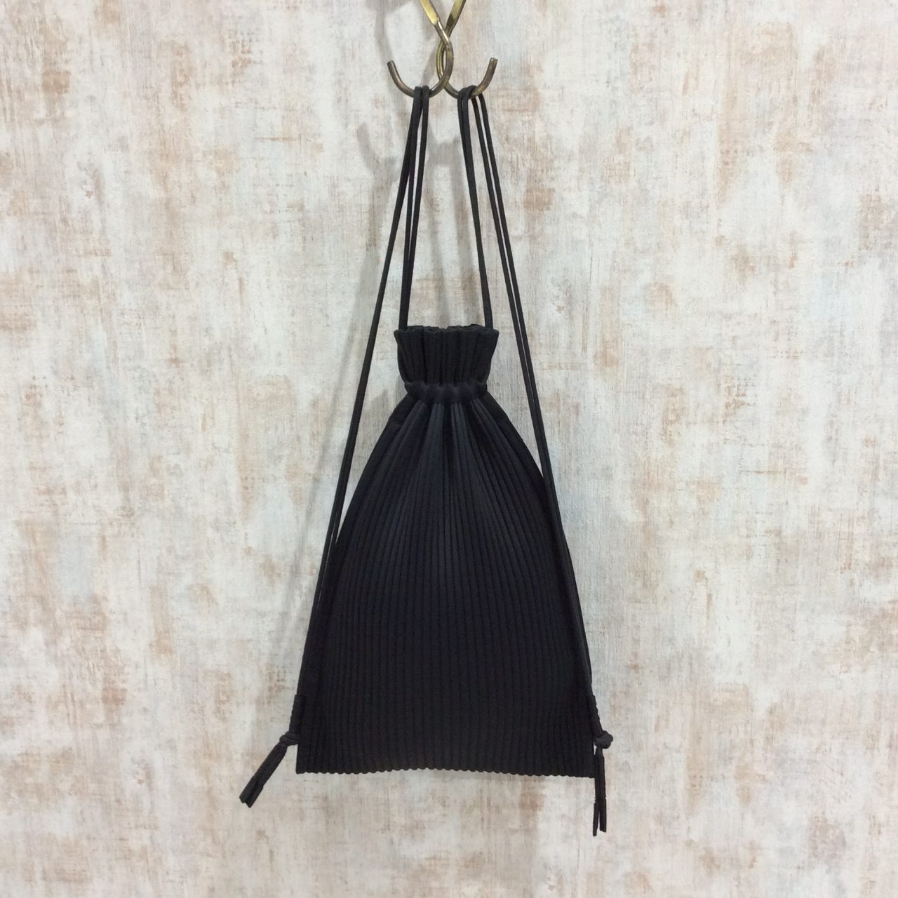 HOMME PLISSE ISSEY MIYAKE / プリーツナップサック / 買取13000円